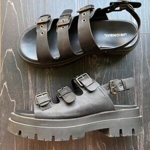 Chunky Strap Haisley Sandal from Unionbay